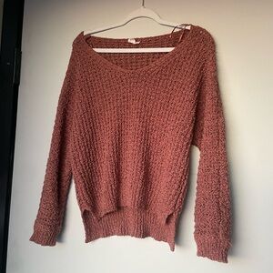 Elegant V-Neck Sweater in Warm Rust